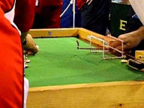 immagine di anteprima del video: subbuteo De Francesco-Bari 2-0 PG-RE Murcia05.AVI