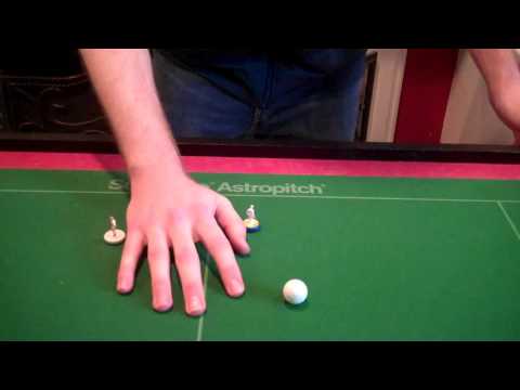 immagine di anteprima del video: How To Play Subbuteo: Flicking Technique