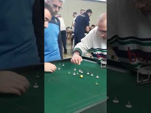 immagine di anteprima del video: DLF Gorizia. Euro goal di Miky. Torneo Subbuteo Calcio da Tavolo.