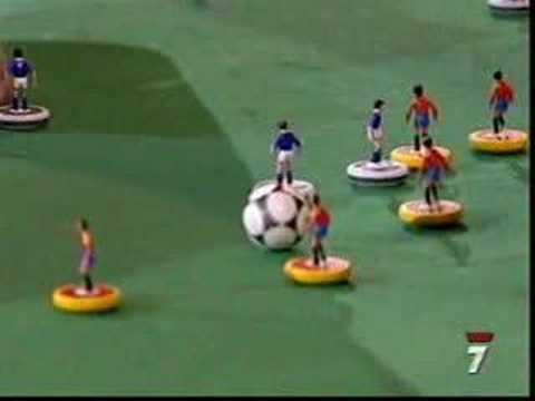 immagine di anteprima del video: Futbol de Mesa (Subbuteo)